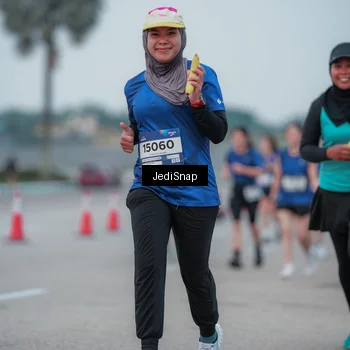 Runner Photo 7550799