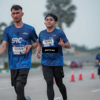 Runner Photo 7550801