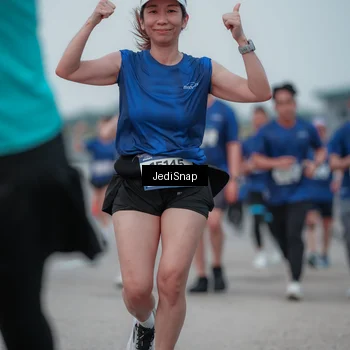 Runner Photo 7550818