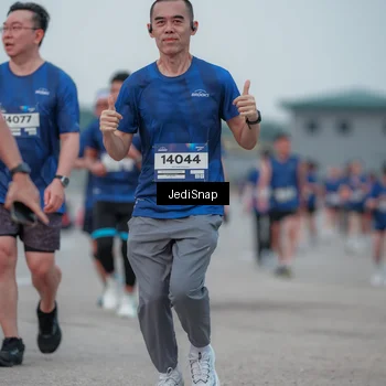 Runner Photo 7550825