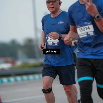 Runner Photo 7550851