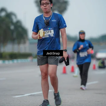 Runner Photo 7550853