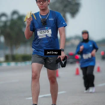 Runner Photo 7550856