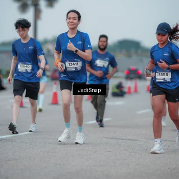 Runner Photo 7550883