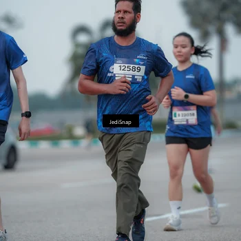 Runner Photo 7550909