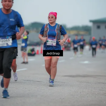 Runner Photo 7550918