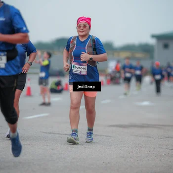 Runner Photo 7550926