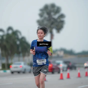 Runner Photo 7550934
