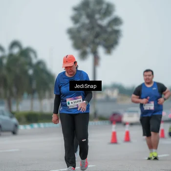 Runner Photo 7550946