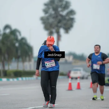Runner Photo 7550949