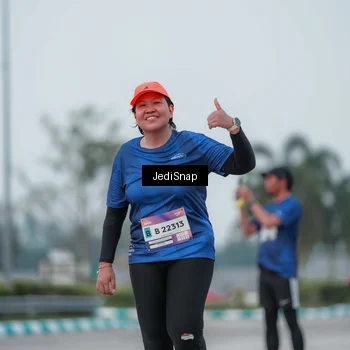 Runner Photo 7550955