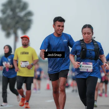 Runner Photo 7550966