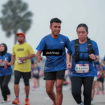 Runner Photo 7550971