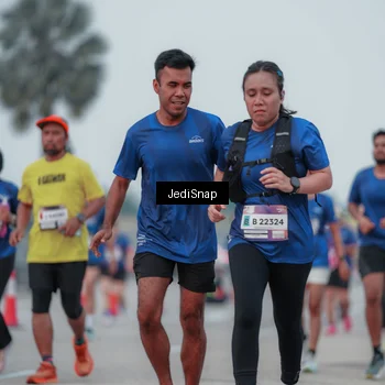 Runner Photo 7550974