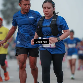 Runner Photo 7550977