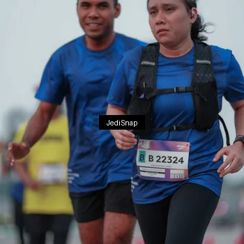 Runner Photo 7550981