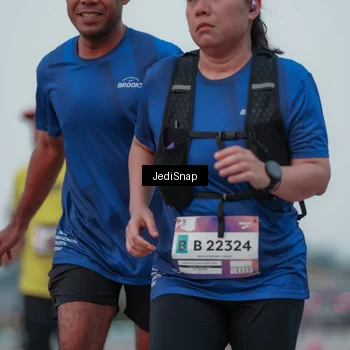 Runner Photo 7550983