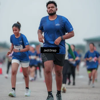 Runner Photo 7550993