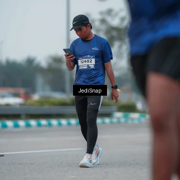 Runner Photo 7550996