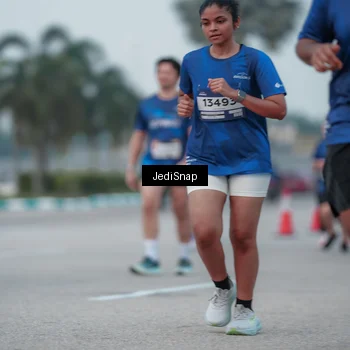 Runner Photo 7550997