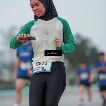 Runner Photo 7551006
