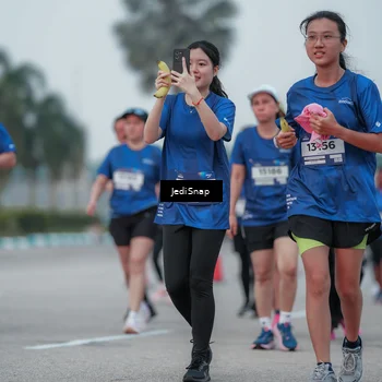 Runner Photo 7551011