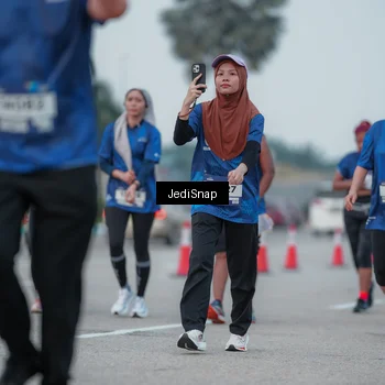 Runner Photo 7551032