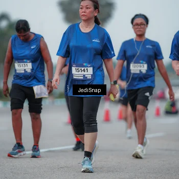 Runner Photo 7551043