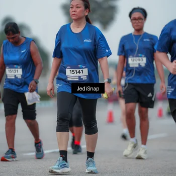 Runner Photo 7551045