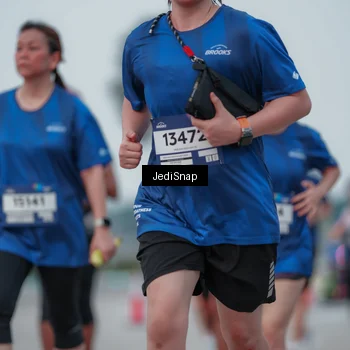 Runner Photo 7551047