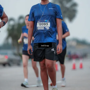 Runner Photo 7551053