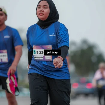Runner Photo 7551058