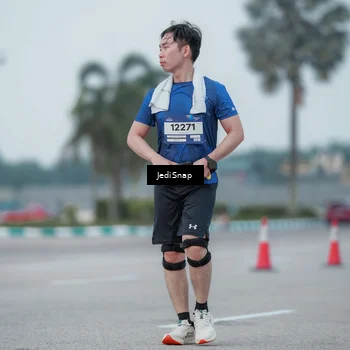 Runner Photo 7551064