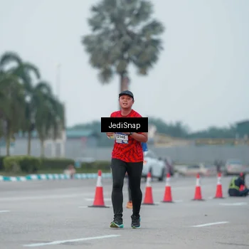 Runner Photo 7551077