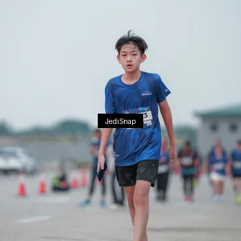 Runner Photo 7551086