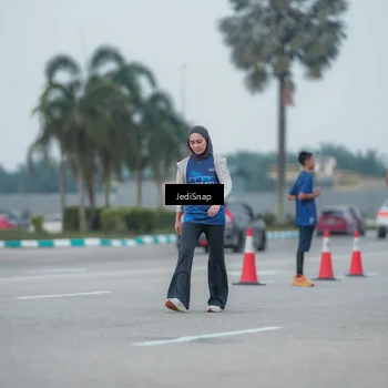 Runner Photo 7551094
