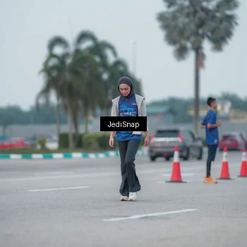Runner Photo 7551111