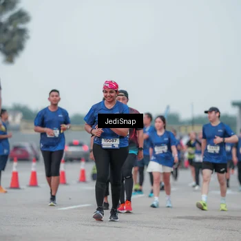 Runner Photo 7551118