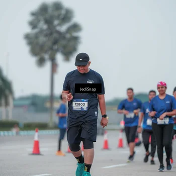 Runner Photo 7551119