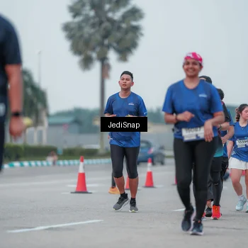 Runner Photo 7551125