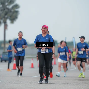Runner Photo 7551128