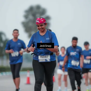 Runner Photo 7551135