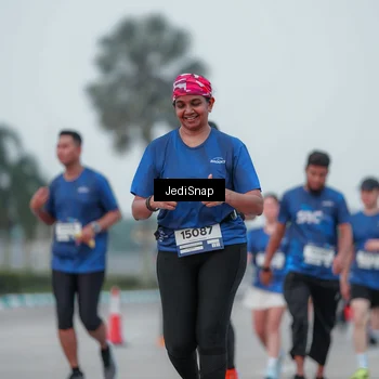 Runner Photo 7551142