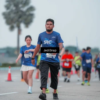Runner Photo 7551146