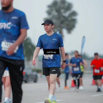 Runner Photo 7551158