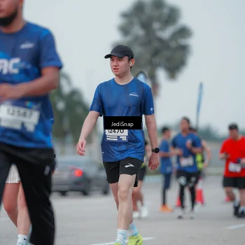 Runner Photo 7551159