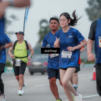 Runner Photo 7551173