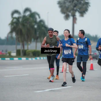 Runner Photo 7551183