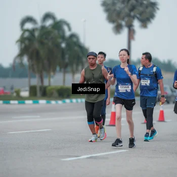 Runner Photo 7551186