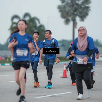 Runner Photo 7551195